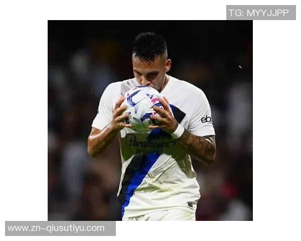 萨拉夫表现不佳半场仅得2分3助攻却犯规5次显露稚嫩状态 萨拉夫表现不佳半场仅得2分3助攻却犯规5次显露稚嫩状态