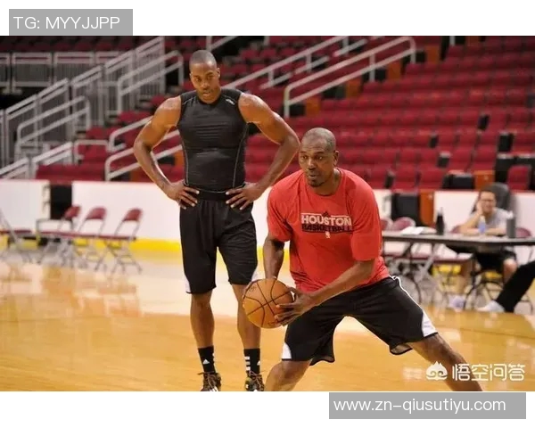 奥拉朱旺称赞文班独特投篮技巧难以防守旋转多样性令人惊叹 奥拉朱旺称赞文班独特投篮技巧难以防守旋转多样性令人惊叹