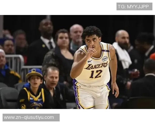 基德称克里斯蒂在独行侠表现提升显著现已展现出极高的自信与水平