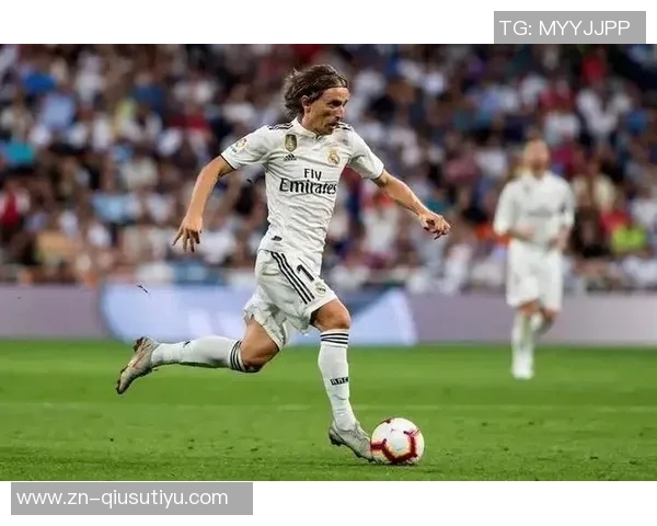 阿达尼直言佛罗伦萨不配平局称莫德里奇超越四名对手中场 阿达尼直言佛罗伦萨不配平局称莫德里奇超越四名对手中场