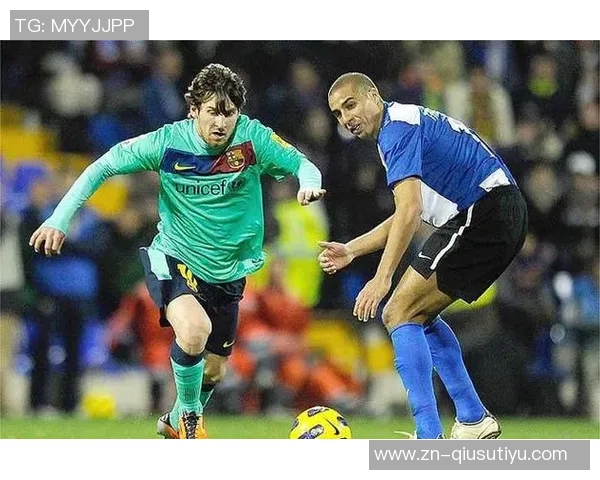 特雷泽盖与梅西同框合影致敬足球历史无可争议的第一人梅西 特雷泽盖与梅西同框合影致敬足球历史无可争议的第一人梅西