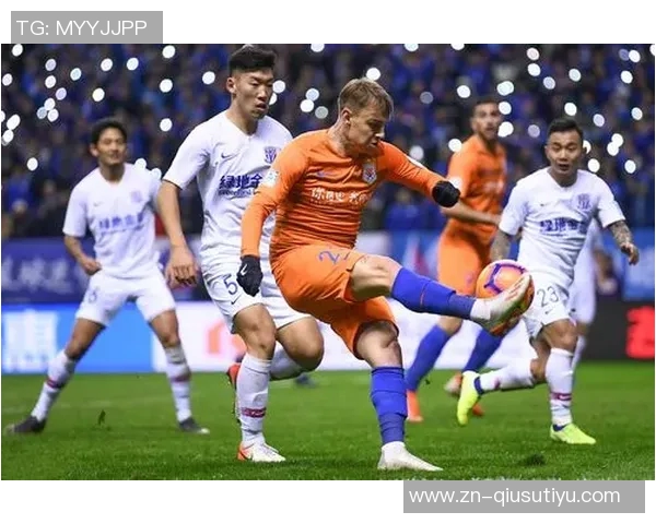 加利在热身时专注分析对手站位球迷欢呼未能分散他的注意力 加利在热身时专注分析对手站位球迷欢呼未能分散他的注意力