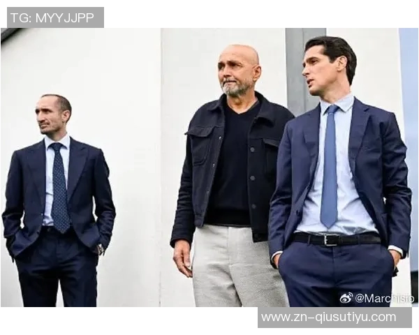 斯帕莱蒂强调提升执教能力并呼吁给予戴维更多信心 斯帕莱蒂强调提升执教能力并呼吁给予戴维更多信心